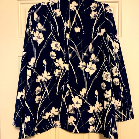 Ladies Blazer - Picture 2 of 2